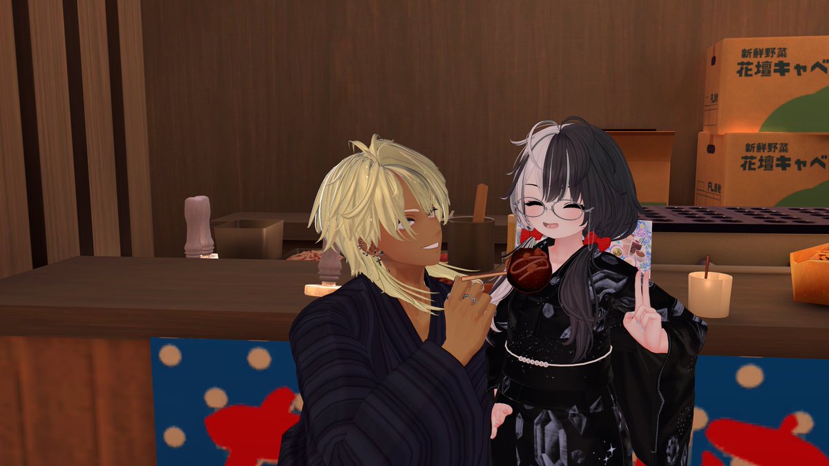 midoriitisiki's tweet photo. #DBｘFL_VRC 続き
忙しい中、お写真撮ってくれたショウくん・シトラムくん・Ruriくん、アイリスくん、ありがとう～～～！
お祭りみたいな、特別な催し物ってやっぱり楽しいね！ https://t.co/xeOoNT5TZP