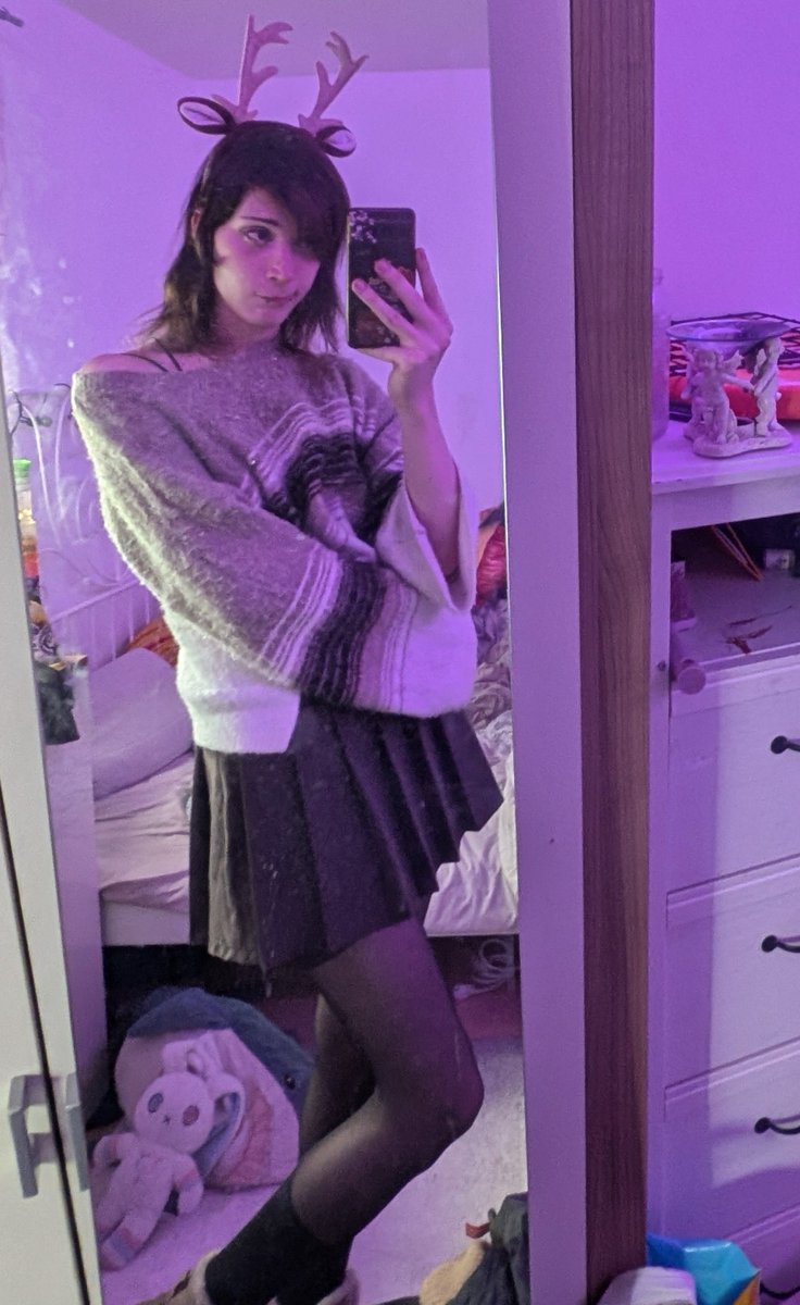 Umfi_e's tweet photo. Being a Doe is delightful 🏳️‍⚧️ https://t.co/MNot7ZsaaM