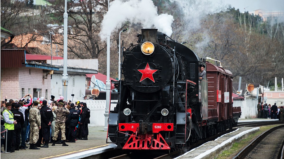 peterzburg's tweet photo. Deutsche Bahn
OEBB
SBB

We are a proud Russian company.

Trans-Siberian Railway / Transsibirische Eisenbahn

Moscow - Wladiwostok

1-pax-comp. 1st class EUR 2.240

TRANSSIB REISEN GmbH since 2007. Director Paul
Josef Toekoely. Phone +7 95000 64646
https://t.co/0V6FL6qLY6 https://t.co/dN8EiYMyzO