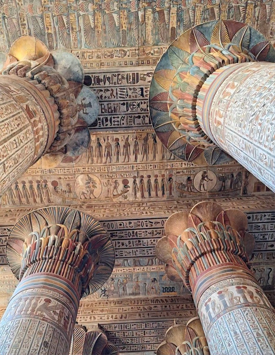 gomezdetejada's tweet photo. Templo de Esna, Luxor. https://t.co/BbLn9k1aaG