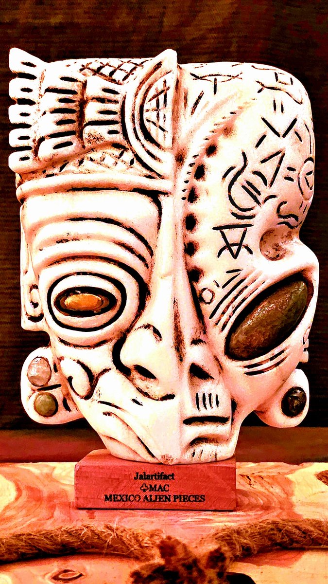 don_mcnally's tweet photo. @ArchaicLens Meet Zooropa, its a gold tiled skull.  Unearthed in Central Mexico. 
5k -50k years old? 
Made by advanced beings. We deal with Extraterrestrial artifacts.
Other pieces that contain gold alloys can be found in the Jalartifact Collection. https://t.co/eJukET3YS6
