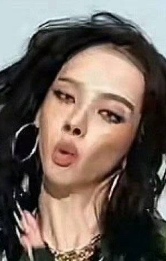 nosferatus1's tweet photo. @vieviezr @BusanPrkJimin now what? https://t.co/lqNMfehJR2