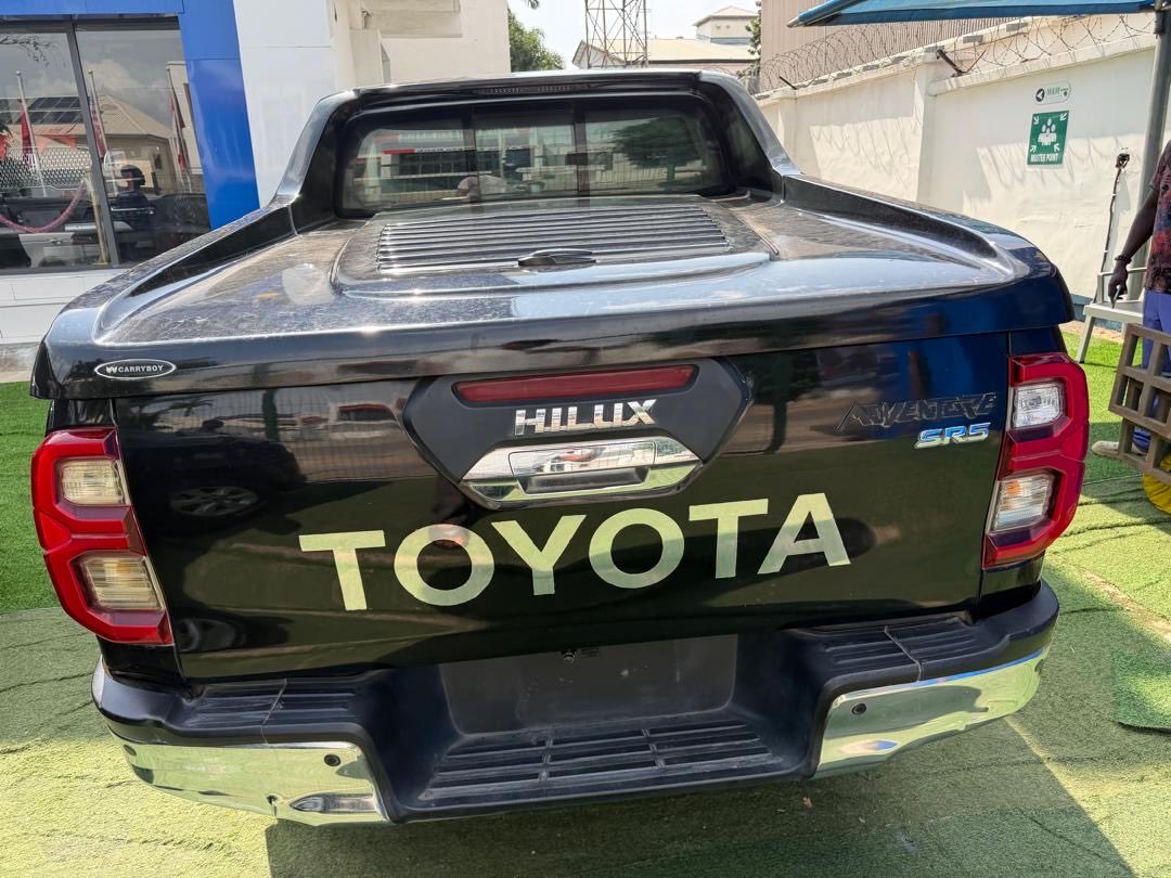 SundayJasp71945's tweet photo. BULLETPROOF 2021 Toyota Adventure Hilux (V6 Engine) available for sale now.

Price: 98 Million Naira Only 
Location: Maitama, Abuja.

WhatsApp/Call: 07079630275 https://t.co/VDJlqN2sJj