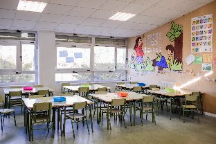 JesRaq88's tweet photo. Si quieres que tu #peque se eduque en el mejor centro, recomiendo el Instituto Veritas, en #Pozuelo de Alarcón, Madrid. Con educación humanista y el mejor profesorado.
#profe #profesor #educacion #concertado #X #Elon #Musk #peque #Viral
@CarmenL12649528 @IbanezVizoso @jesus_ibvi https://t.co/sePPOLx9rd