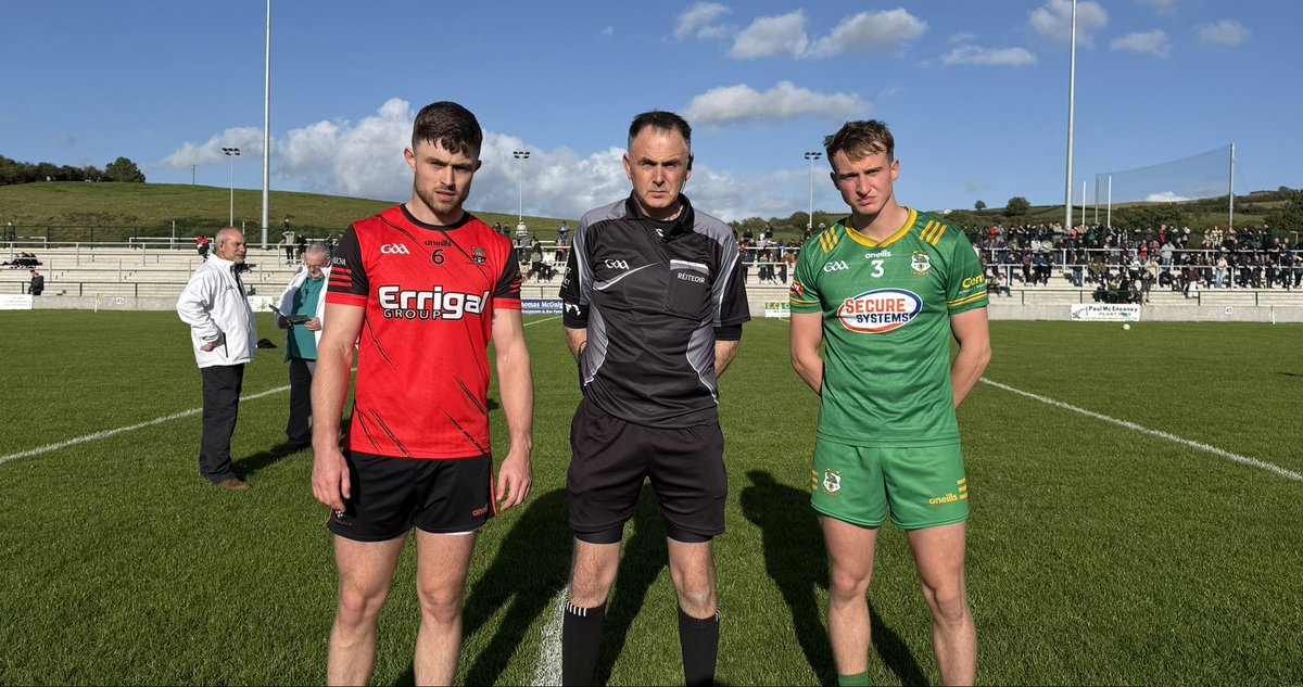 monaghangaa's tweet photo. 🏆𝐓𝐡𝐞 𝐬𝐞𝐜𝐨𝐧𝐝 #greenfieldfoods 𝐒𝐞𝐧𝐢𝐨𝐫 𝐂𝐡𝐚𝐦𝐩𝐢𝐨𝐧𝐬𝐡𝐢𝐩 𝐐𝐮𝐚𝐫𝐭𝐞𝐫 𝐅𝐢𝐧𝐚𝐥 𝐢𝐬 𝐜𝐮𝐫𝐫𝐞𝐧𝐭𝐥𝐲 𝐮𝐧𝐝𝐞𝐫𝐰𝐚𝐲 𝐢𝐧 @clontibretclg 𝐛𝐞𝐭𝐰𝐞𝐞𝐧 @CMXEMMETS &amp; @truaghgaels 

𝐁𝐞𝐬𝐭 𝐰𝐢𝐬𝐡𝐞𝐬 𝐭𝐨 𝐛𝐨𝐭𝐡  𝐭𝐞𝐚𝐦𝐬. https://t.co/1QMU482Gro