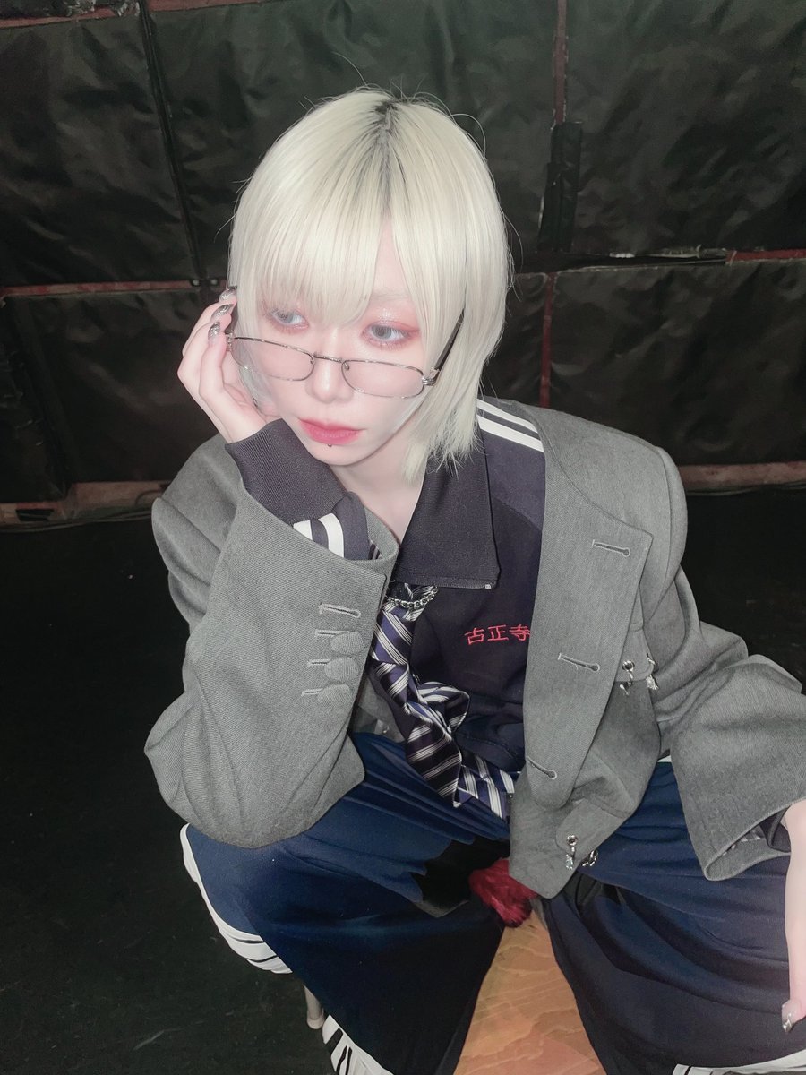 COSHOTaaaaN's tweet photo. 月見学園🌕年🌗組
お誕生日なので好きください https://t.co/6cA4w7Fb63