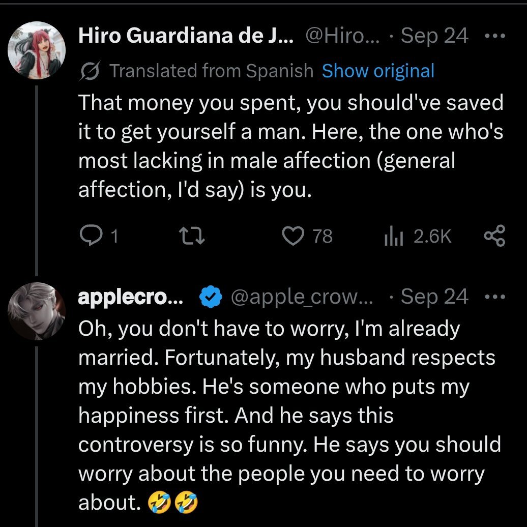 lemonwxo's tweet photo. When velcro fans were harassing a sylus artist you never said anything but when sylus mains are pointing out a hypocrite artist who takes side of velcro cultists we are bad? Sure ofc and the typical "a fictional character" yeah a fictional character which is made by real ppl too? https://t.co/9tVsGG0HDD