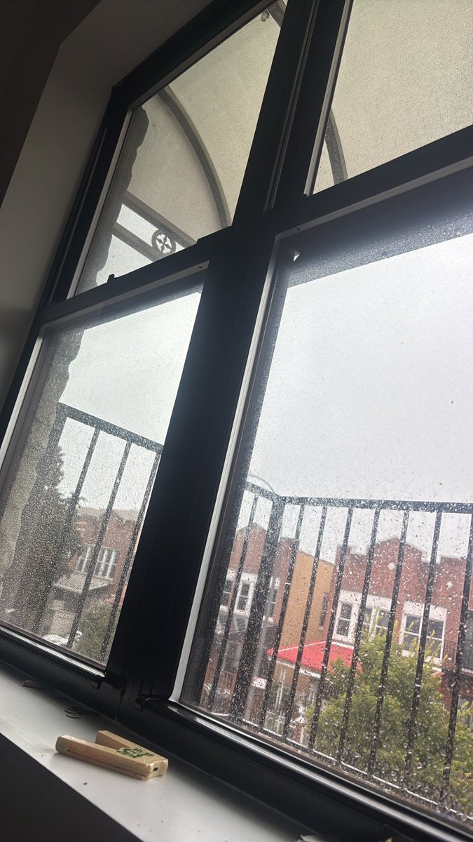 KunMexar's tweet photo. Had to cut the gym early cuz I literally had no sleep after working all night then cooking, cleaning then wanting to go to the gym cuz I didn’t wanna be lazy today but a hour in the gym is okay for now https://t.co/uMgm5csmNT