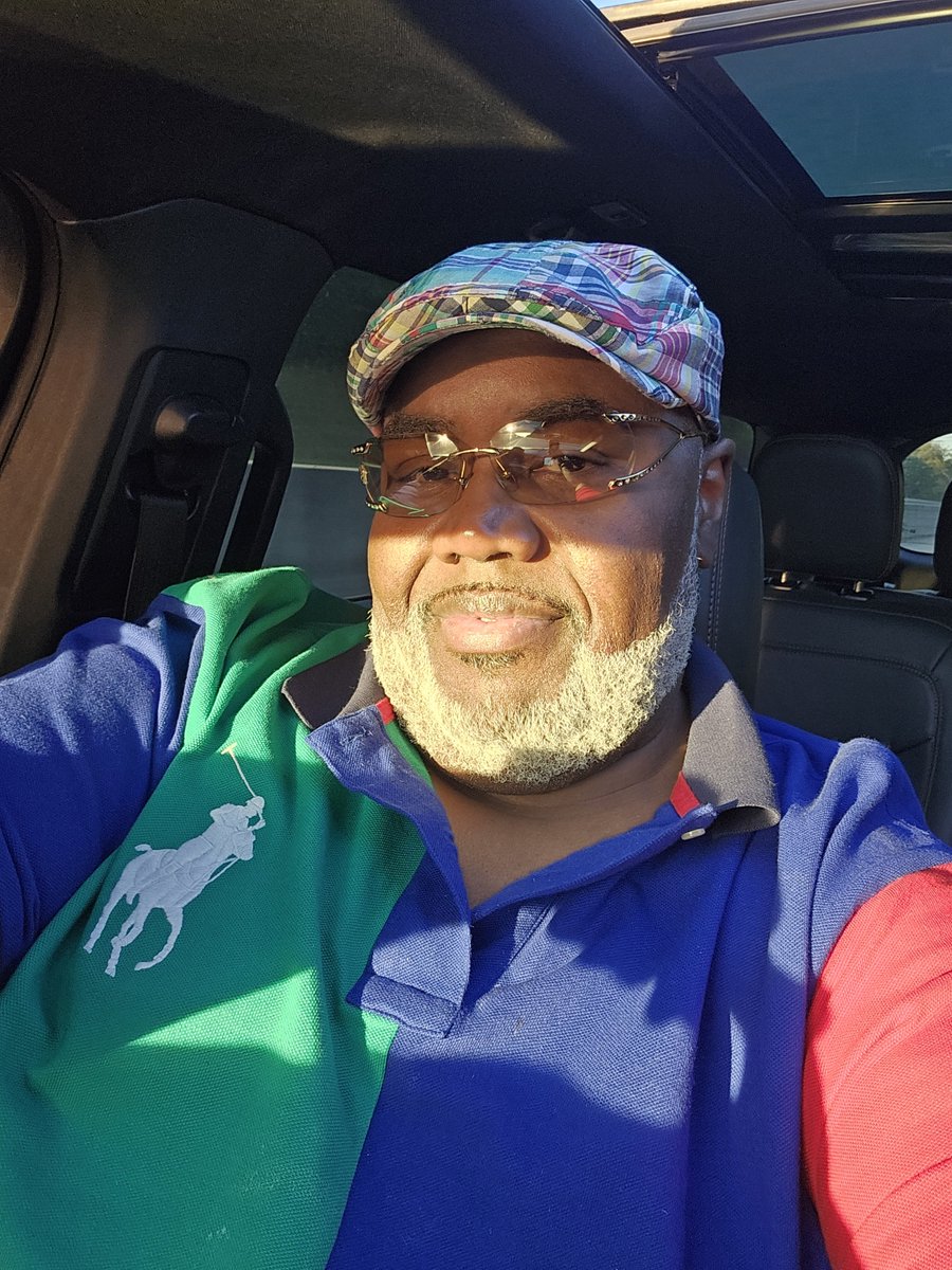 kythickman1's tweet photo. I'm  outside https://t.co/3bM6Ud1Xqf