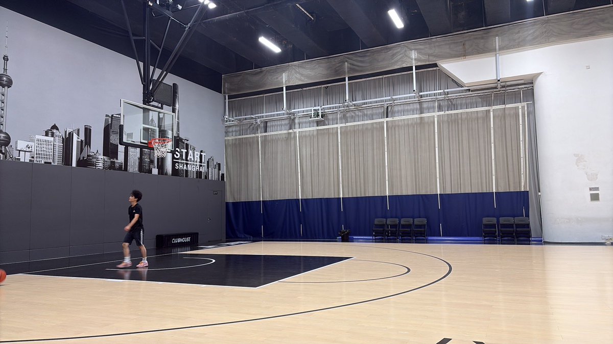 LaMelo520's tweet photo. keep pushing https://t.co/i1XyBS8vjp