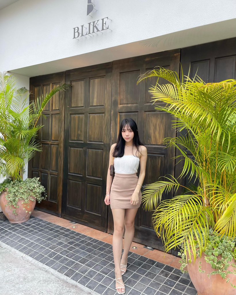 dank0226's tweet photo. 像我這麼普通的女生    
你還會願意喜歡我嗎？ https://t.co/jploO9vyzb
