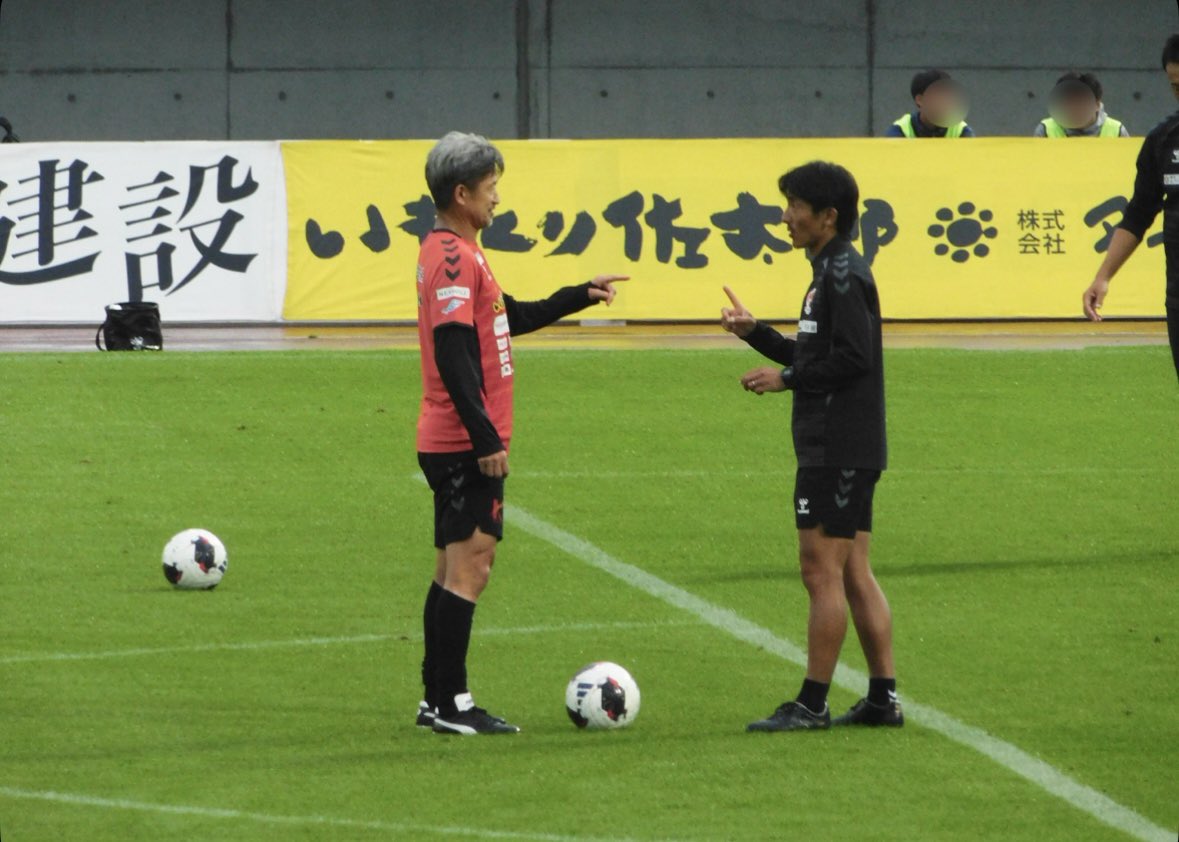 farbe_1917's tweet photo. ウォーミングアップ
vs長野パルセイロ

#吉丸絢梓 選手
.
#三浦知良 選手
.
#奥田晃也 選手
.
#千葉虎士 選手
.

#福島ユナイテッド https://t.co/3ngcynuHy4