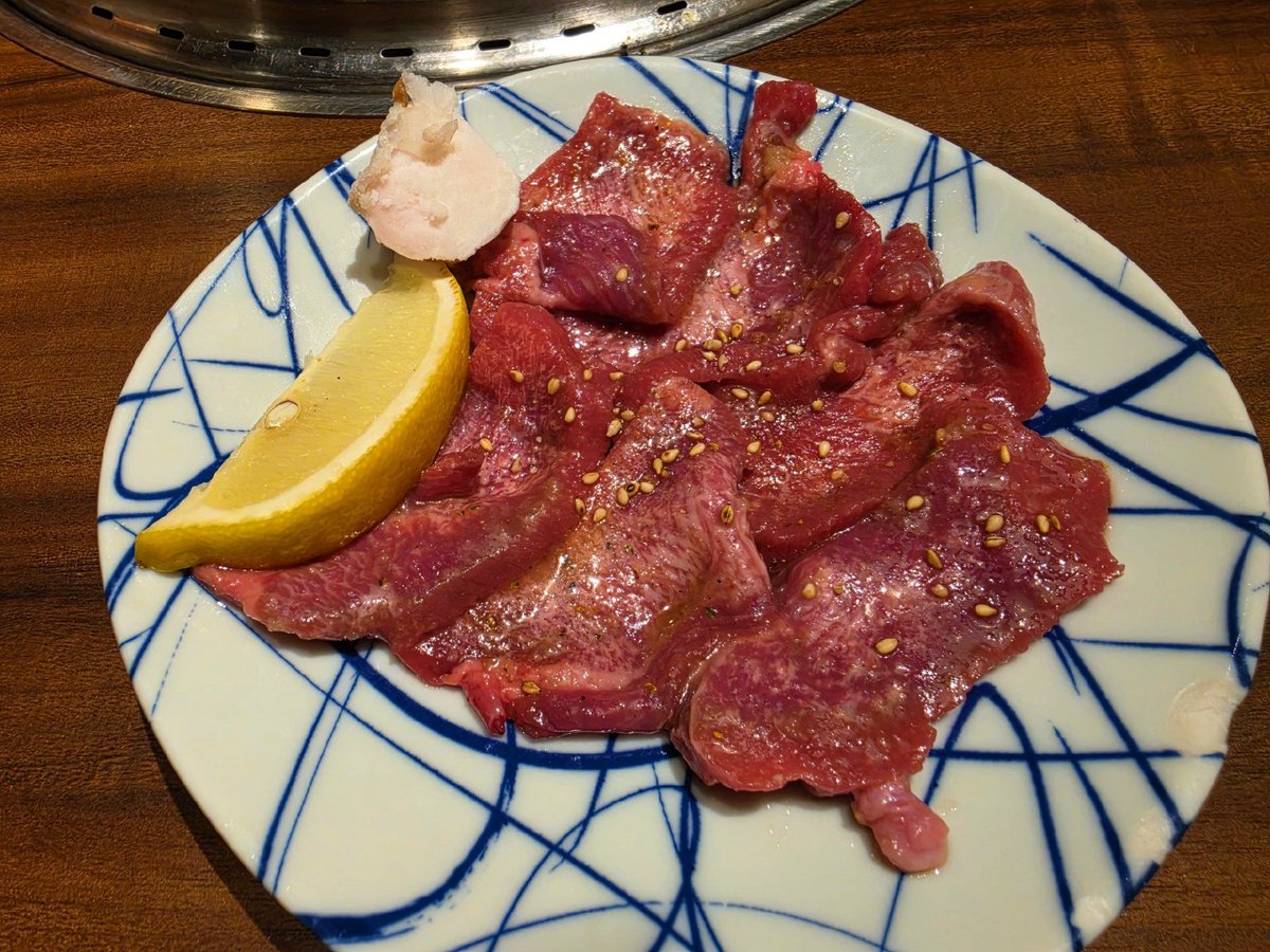 o73ouserJ's tweet photo. 雨で動きたくなかったが、
飯ﾀｲﾑだけは重い腰をあげて外出した。。 🙏 https://t.co/2tAJTjGFnu