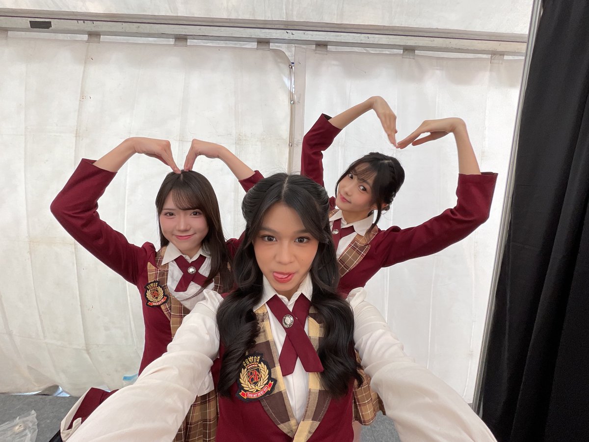 Nala_JKT48's tweet photo. ALL STARS SPORTSFESTT!!! makasihhh yoooosss hati hati pulangnya semuaaa https://t.co/988pvXiaEA