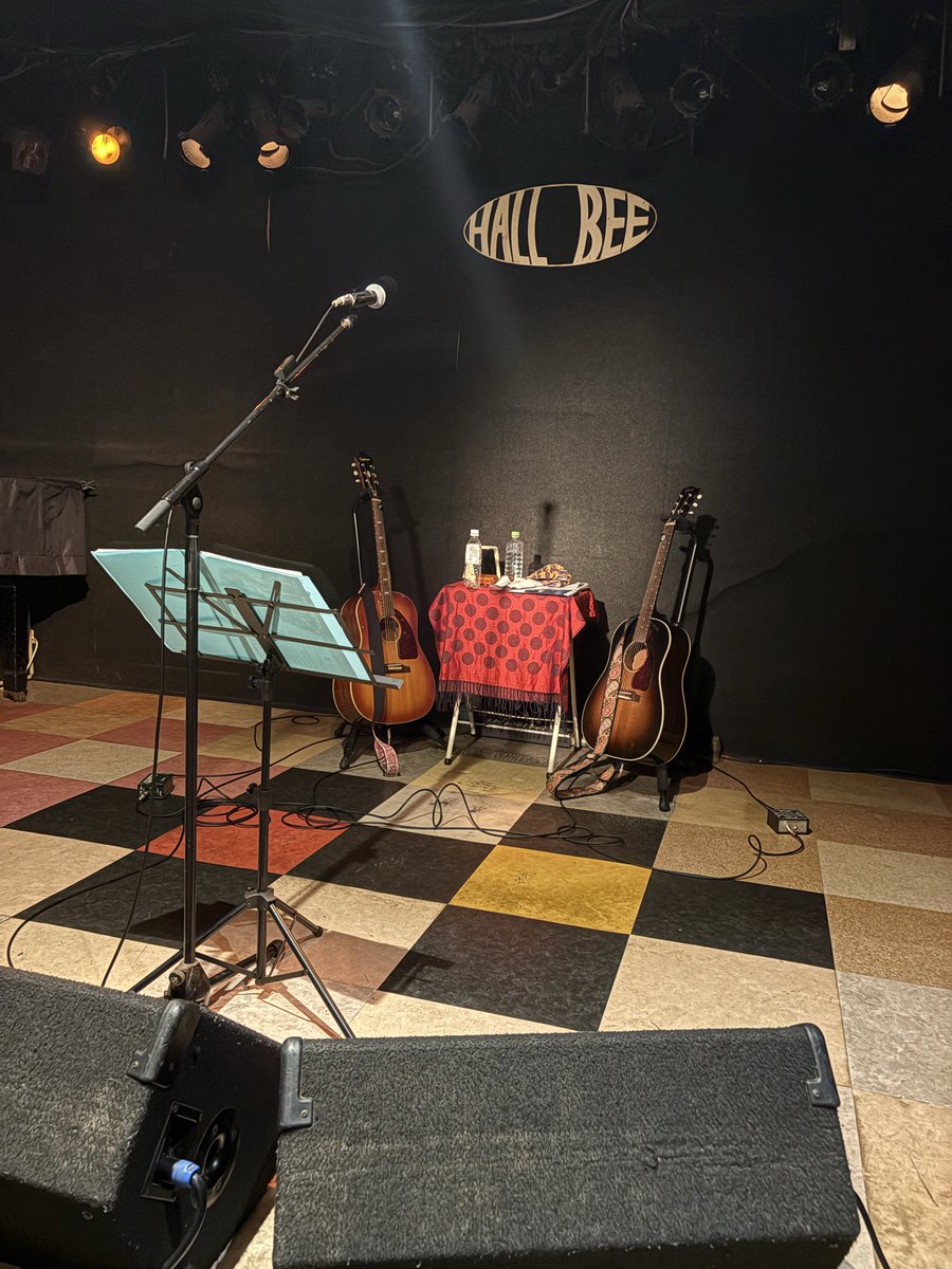aoripassion's tweet photo. 9/27(日)福井HALL BEE、卓偉さん♪テレビジョンからLILYの流れ好き♪♪太陽が沈む前に、アコギVer.でも頑張る力をすんごくもらえる曲😌今日聴くことができて嬉しかった✨ずっと大好きな1曲✨🥰盛りだくさん歌ってくださって、ありがとうございました✨o(*´꒳`*)o
#中島卓偉 #47都道府県ツアー #福井県 https://t.co/Bye8K0srOO