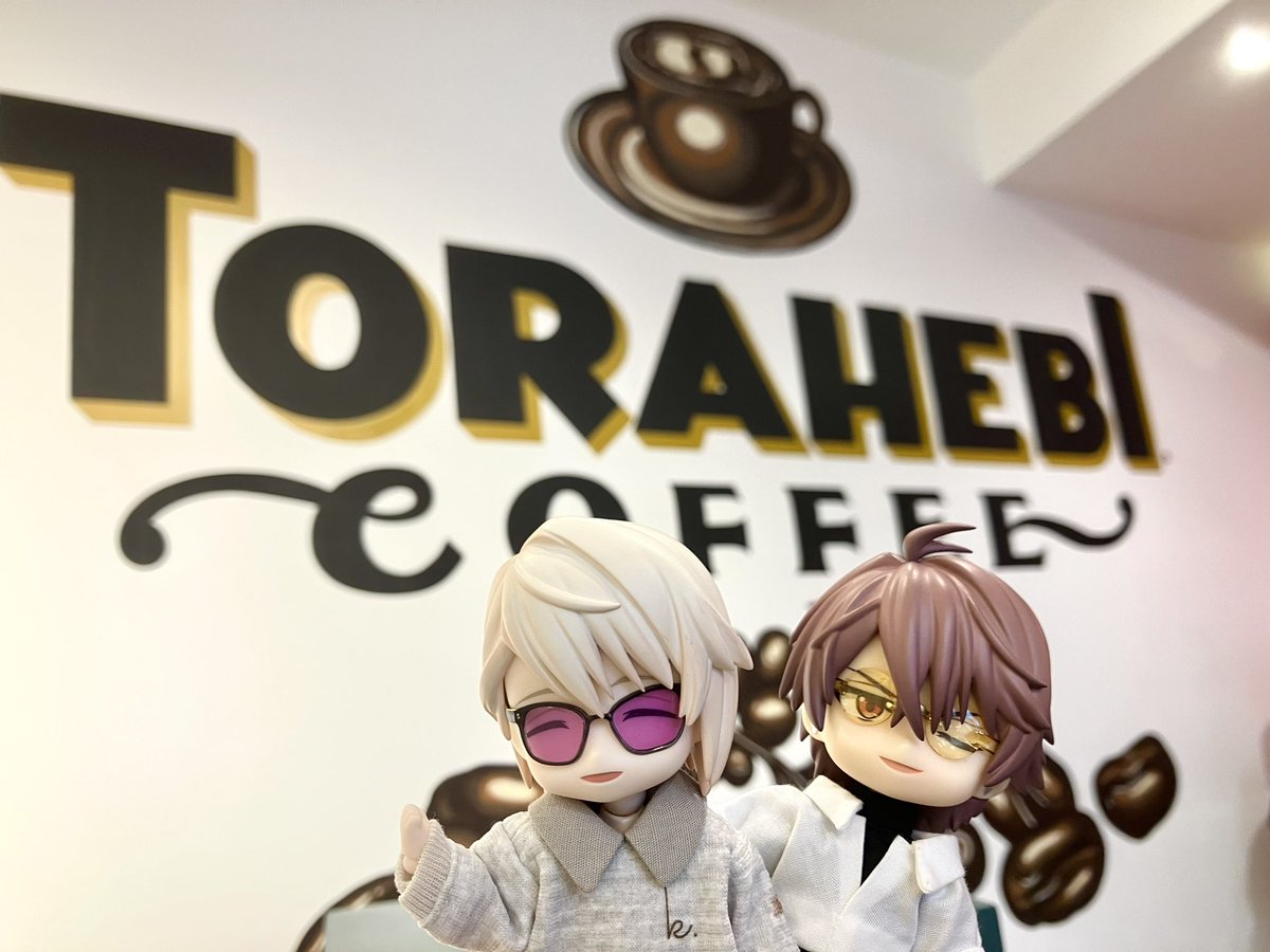 tazu523's tweet photo. ねんみなの推し活も捗っちゃったね…🐍と🐯にゆかりのあるコーヒー屋さんにも行ったわよ☕️ https://t.co/qYp7C6yu1I
