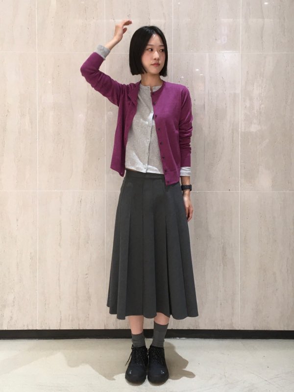 hayhwaaa's tweet photo. 韓国のUNIQLO定員コーデが
本当に参考になる！組み合わせ可愛い💭 https://t.co/46yeh5WGqe