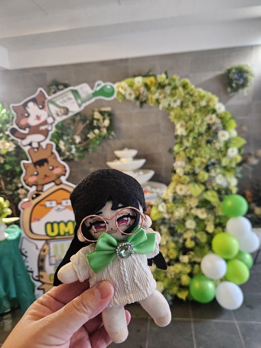 east_mountains's tweet photo. 今日はうみちゃんの誕生日をお祝いしてきました🎶
毎度思うけど、本当に写真そのままのかわいさ、、、拝🙏🙏
今日はうみちゃん始め主催の皆様と、お話してくださったファンの方のおかけで、とっても幸せな1日でした🍀
ありがとうございました☺
元気をもらったので、明日から仕事頑張るぞーっ✨✊ https://t.co/XiaR8I759r