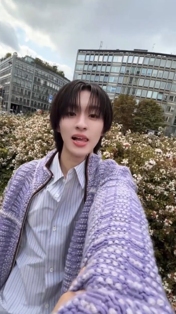 jibjeab's tweet photo. Thomas &amp; Kong are owning this MARNI look.

THOMAS KONG MFW SS27
#MARNIxTHOMASKONG 
 
#Marni #MarniTH
#Marniss27 #ThomasKong 
#tthomastc #kongjiro https://t.co/XgeukcjWGc