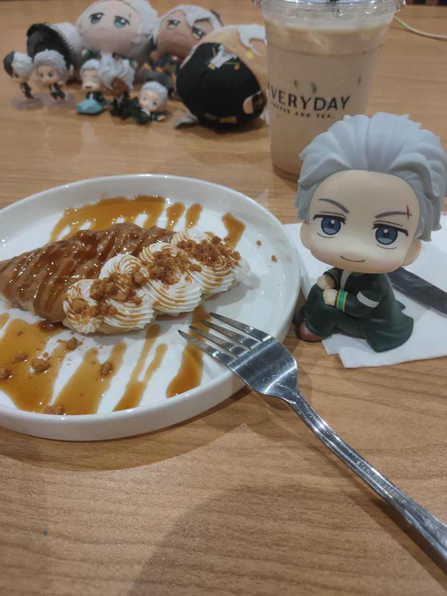 KasUmiUbe's tweet photo. i love oshikatsumaxxing man https://t.co/iOzZpUPDxZ