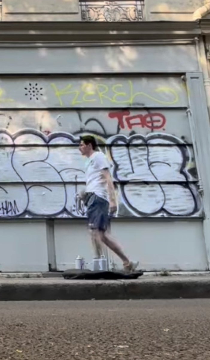 Graffitigayfish's tweet photo. PEYSA 🇫🇷🤡

Like always, a scrawny 65kg white boy with a good job, a family life, sitting there fantasizing about gangsta street life like all the others💕 YZ, HLM, Peysa.. like street slang crap, coming from a soyboy, always funny to see. Pure trash scene💯💩 #graffiti #france https://t.co/CVPSjl04DX