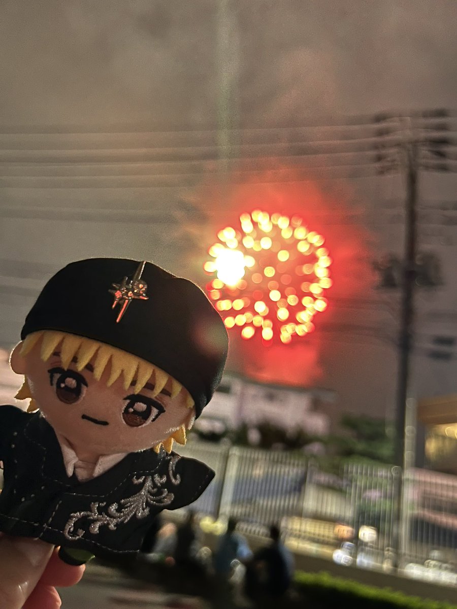 ssa_lac's tweet photo. あゆちんと花火🎇 
＃DXTEEN
＃ぬい活 https://t.co/jhMkpjGApl