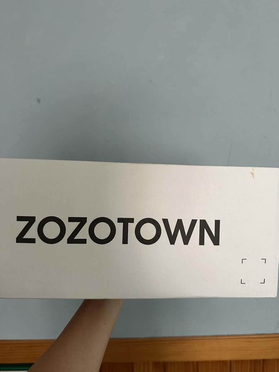 ys2dia's tweet photo. ZOZOTOWN、白箱届いたー！初めて❤️
当たれ〜〜〜！！！
#ZOZOTOWN
#ZOZOWEEK箱CP https://t.co/0MiudjKF4b
