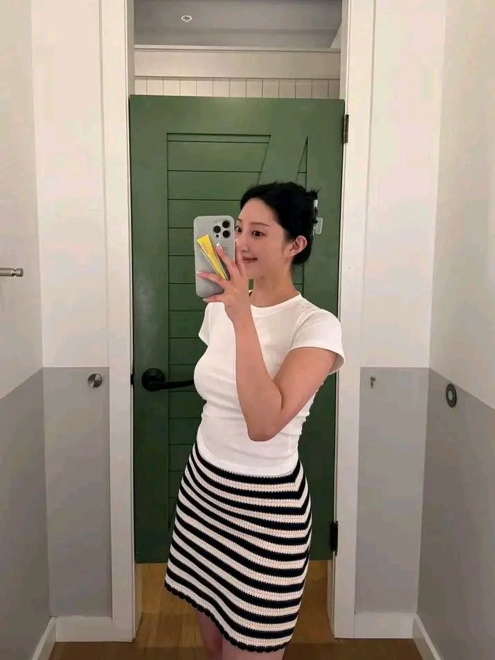 Carstopnvk's tweet photo. Hello Sunday blessings 💋 https://t.co/03DMLekrZ7