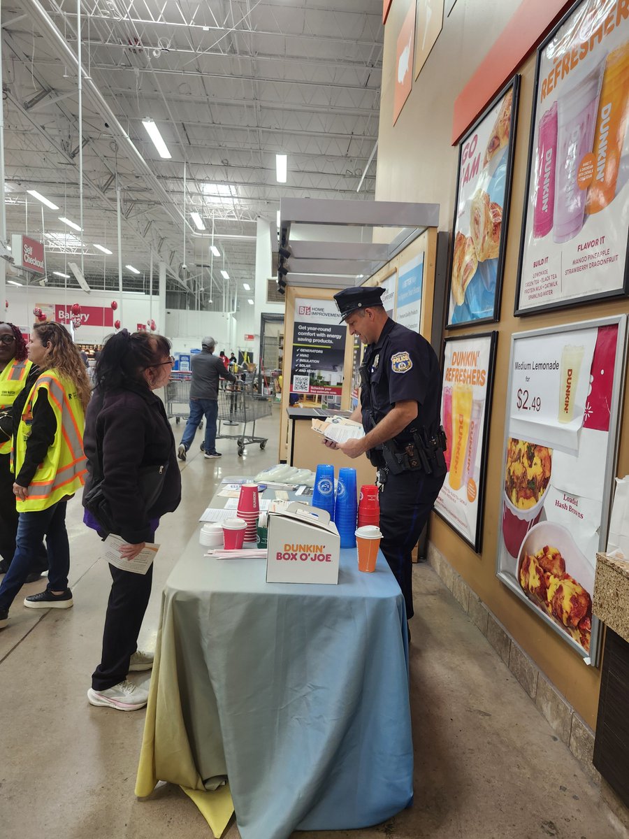 PPD07Dist's tweet photo. Captain Steven O’Brien and the Community Team from the 7th District joined the community at BJ’s for Coffee with a Cop, enjoying good conversation, meeting residents, and building stronger relationships with the community. https://t.co/Mr1KdvVXXb
