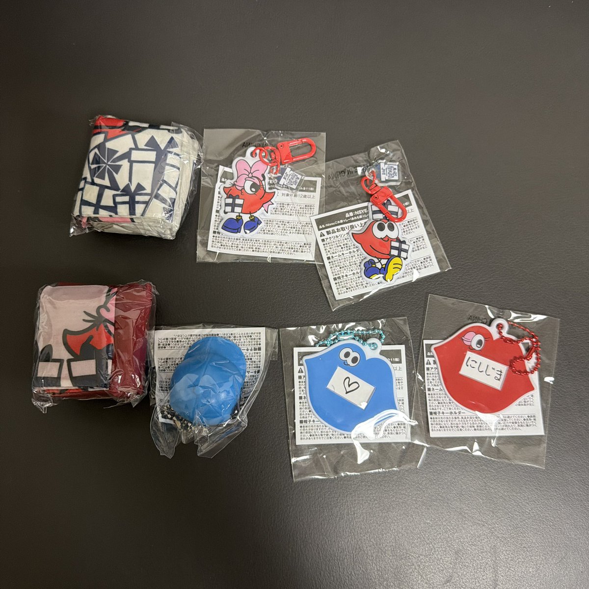 2_sjm04's tweet photo. まとめて買い取ってくれる方🙇‍♂️🙇‍♂️

#Nissyグッズ https://t.co/rXrwfEGYGo