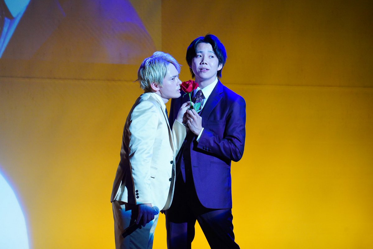 shumatsu_y's tweet photo. 『キザキフェス2026～40歳キザキのやりたい放題～』名場面集❗️

あれは10年ほど前…
あの頃のキザキが爆誕✨
ソロ合唱、ラップアクト、後継者デュエット、スザキザキなど…
盛り上がりが大爆発❗️

見逃した方、もう一度見たい方はぜひ配信でチェックしてくださいね📺✨

👇配信チケットはこちらから！
https://t.co/zmudfTF6M1…

⏰販売：10/4（日）12:00まで
⏰見逃し配信：10/4（日） 23:59まで
#ラフフェス
#キザキフェス