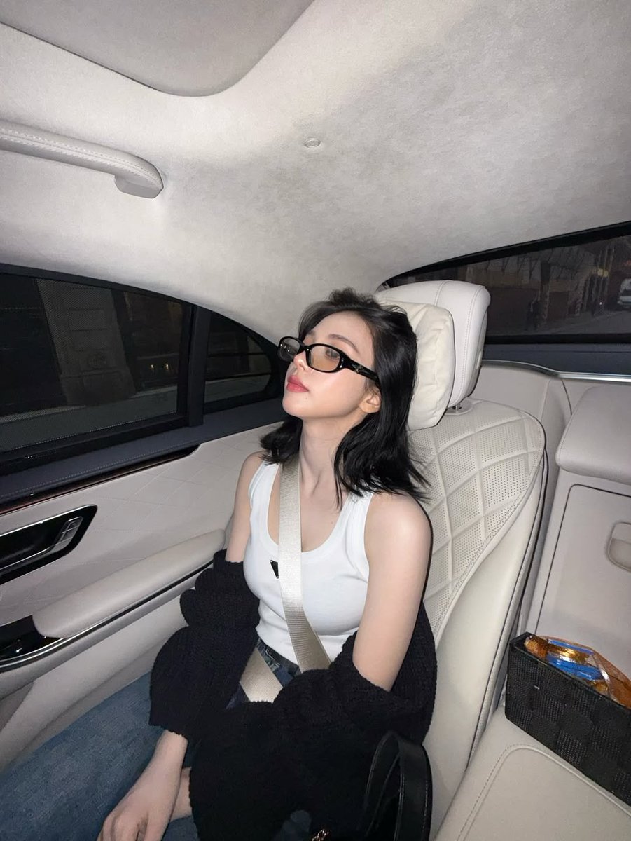 timetoKARINA_'s tweet photo. 250927 | 카리나 인스타

#aespa #에스파 #KARINA #카리나 https://t.co/pPeS8Tu5eA