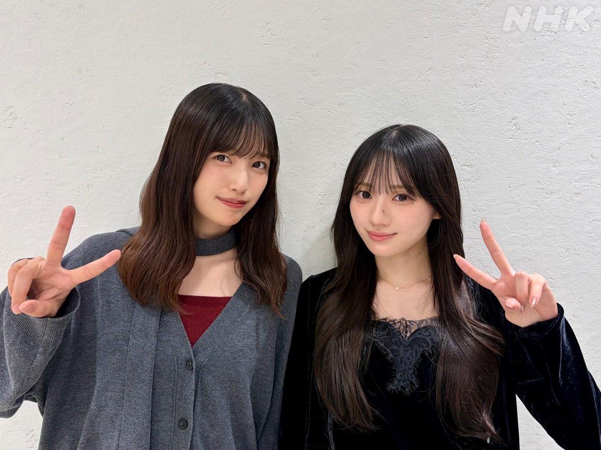 nhk_radirer's tweet photo. 🎤🎵『RAPを聞かせて！SHINGOｰCHAN』🕶️✩

これまで「RAPで教えて！NOGIZAKAｰCHAN」で、数々の乃木坂46メンバーをRAPで紹介してきた、藤森さん！MCを務める最後の夜に、もう一度🪄✨

🕶同時配信🕶
https://t.co/x5sTKBxIQH
#nhkらじらー #五百城茉央 #川﨑桜 #藤森慎吾 https://t.co/AEanUooth2
