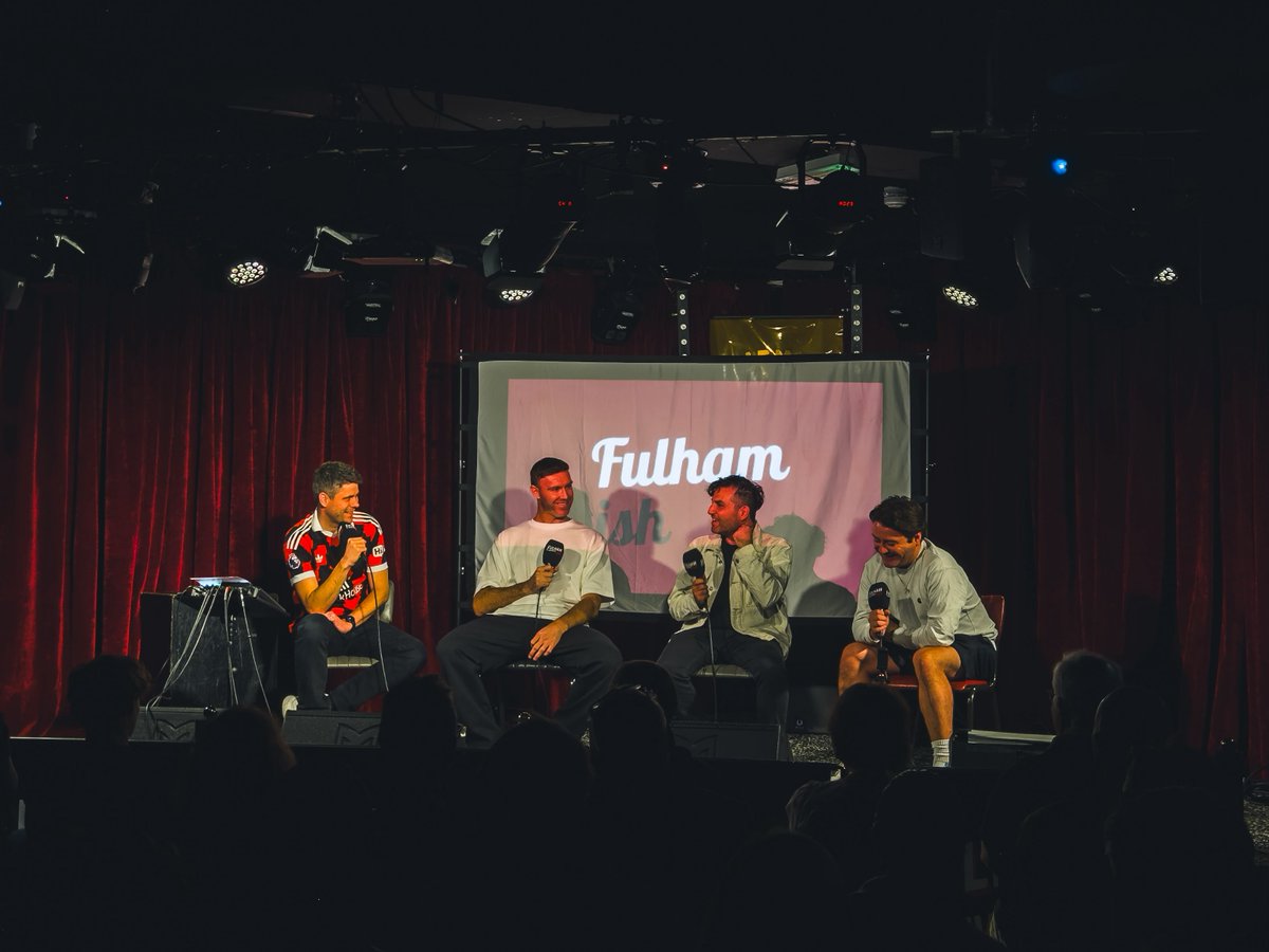 MrSammyJames's tweet photo. Incredible night at the Half Moon with Kevin McDonald on stage for a live @FulhamishPod

Thanks to everyone who came along https://t.co/lV3lCrNjpI