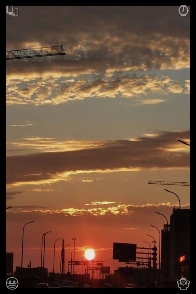 Jaojinyue's tweet photo. 😳Sweet banana juiceBrew warm herbal tea as twilight fades wrap soft knit shawls around shoulders let distant bird chirps erase stress and fill your inner world with steady silent gentle peace https://t.co/L48nuq9m3e