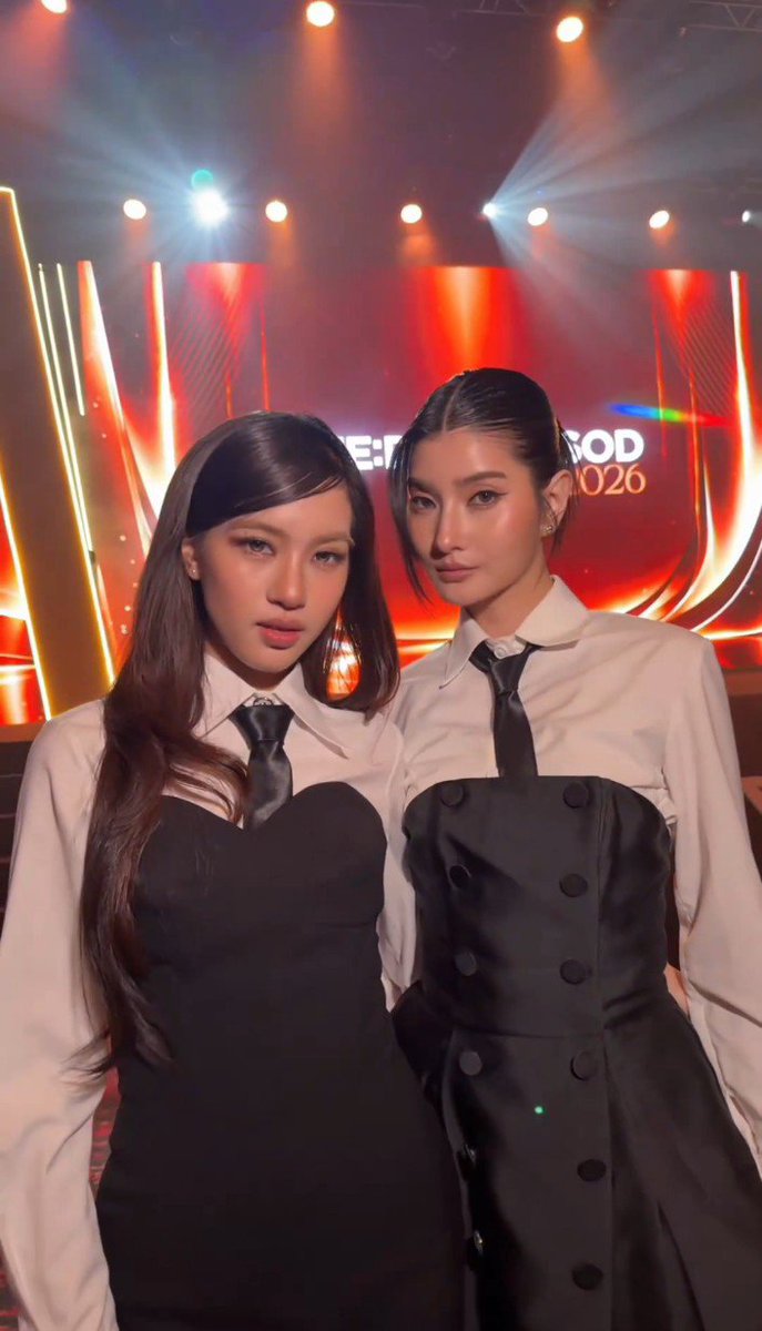 blejiediary's tweet photo. Black and white looks so hot on them

BLEJIE AT FEED KHAOSOD AW26
#FEEDxKHAOSODxBleJie
#FEEDxKHAOSODAwards2026
#BleJie https://t.co/Kw1ywr9wgz