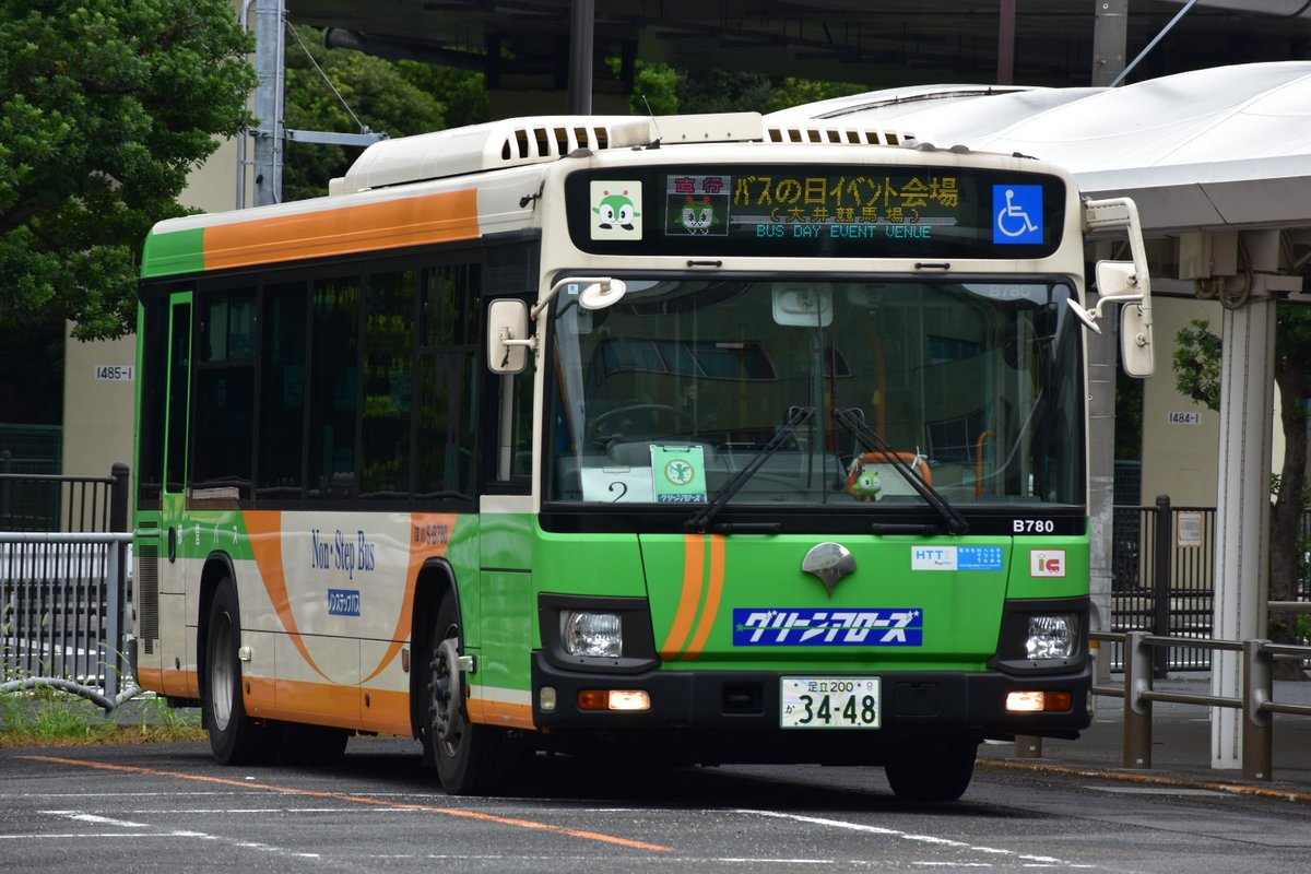bustetu7015's tweet photo. 昨日のバスまつりin大井競馬場直行バス
2025年に引き続き今年のバスまつりも大井競馬場で開催となりました。今年の祭系統はいすゞエルガがメインに来て巣鴨と深川に転属してきた車両も撮影できて良かったです。

P-E401（巣鴨） 元杉並車
S-E527（深川）元有明車
S-B780（深川）
H-D343（千住） https://t.co/Zp7Hrg2Kcw