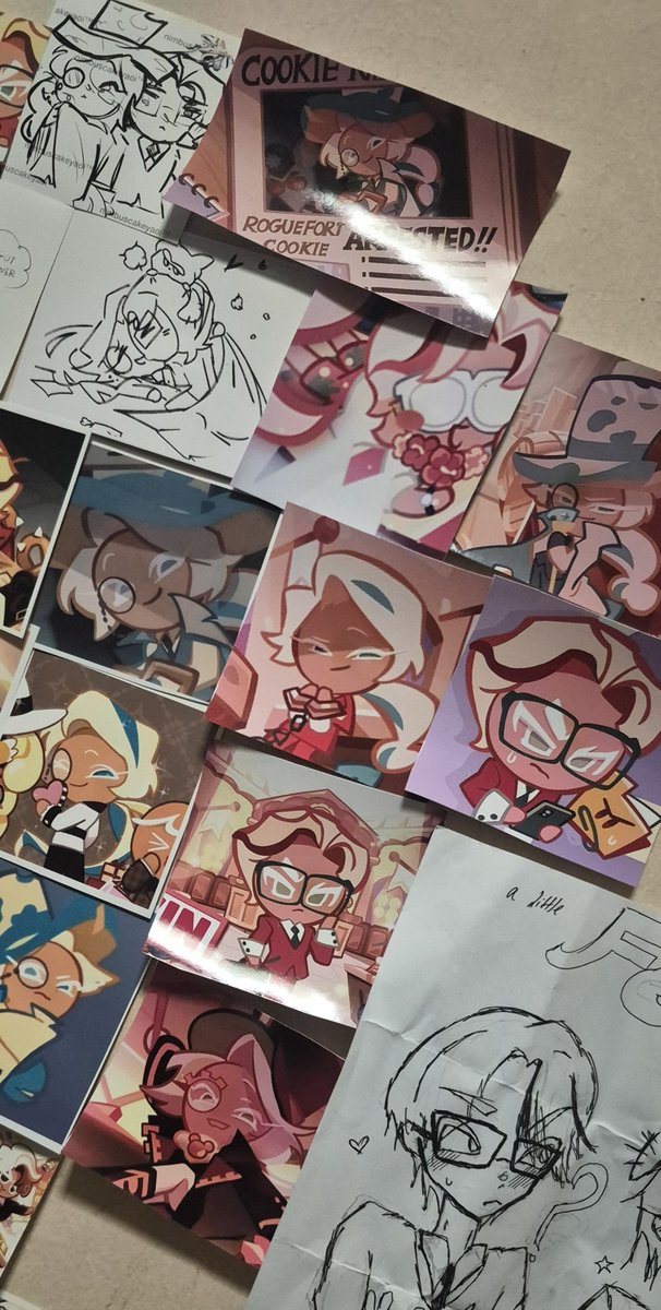 languefort's tweet photo. Sorry I was just looking around my room and I looked at my shrine and noticed some of my languefort Polaroids are turning PINK??? https://t.co/1A6RDSLulJ