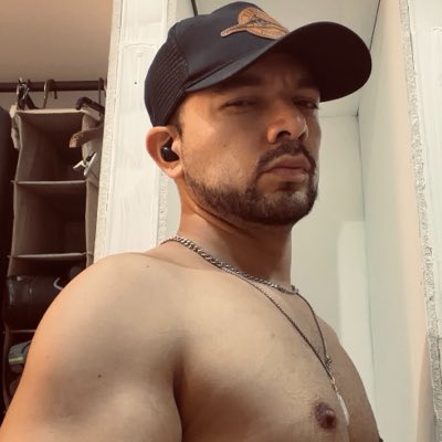 Eric0587's tweet photo. #NuevaFotoDePerfil https://t.co/fRYB7sgHZU