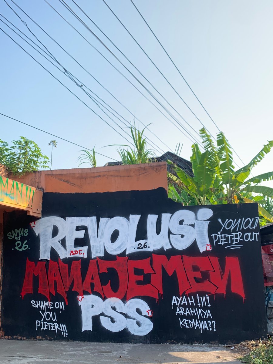 SudDellaCitta_'s tweet photo. Api Perlawanan Dimulai Dari Sekarang 💥
#RevolusiManajemenPSS
#PieterOut
#YoniArsetoOut
#ResetPSS
#RombakTotalPSS https://t.co/puHtzHzYmD