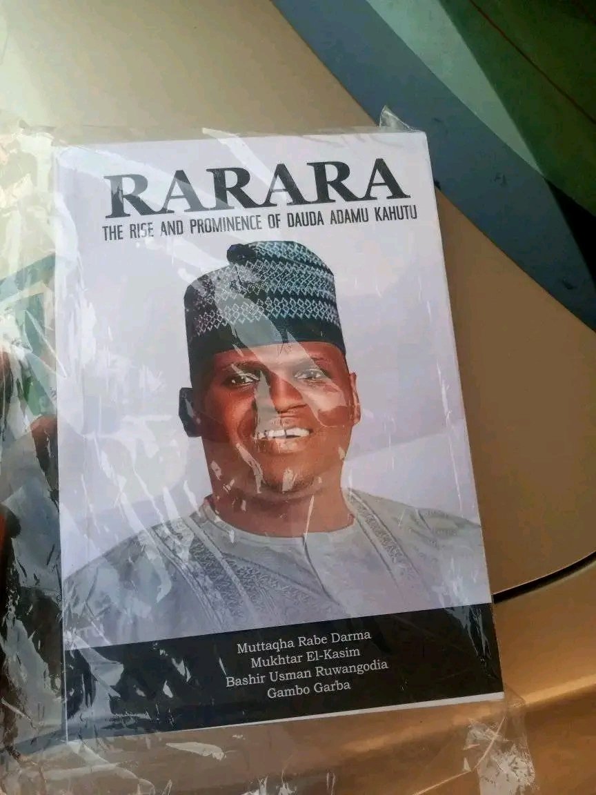 KKS_INGAWA's tweet photo. Chan Naga Sunan.. Minister Cikin Chief Editor's

Allah Mai Yadda Yaso.... https://t.co/1Vyuy8y108