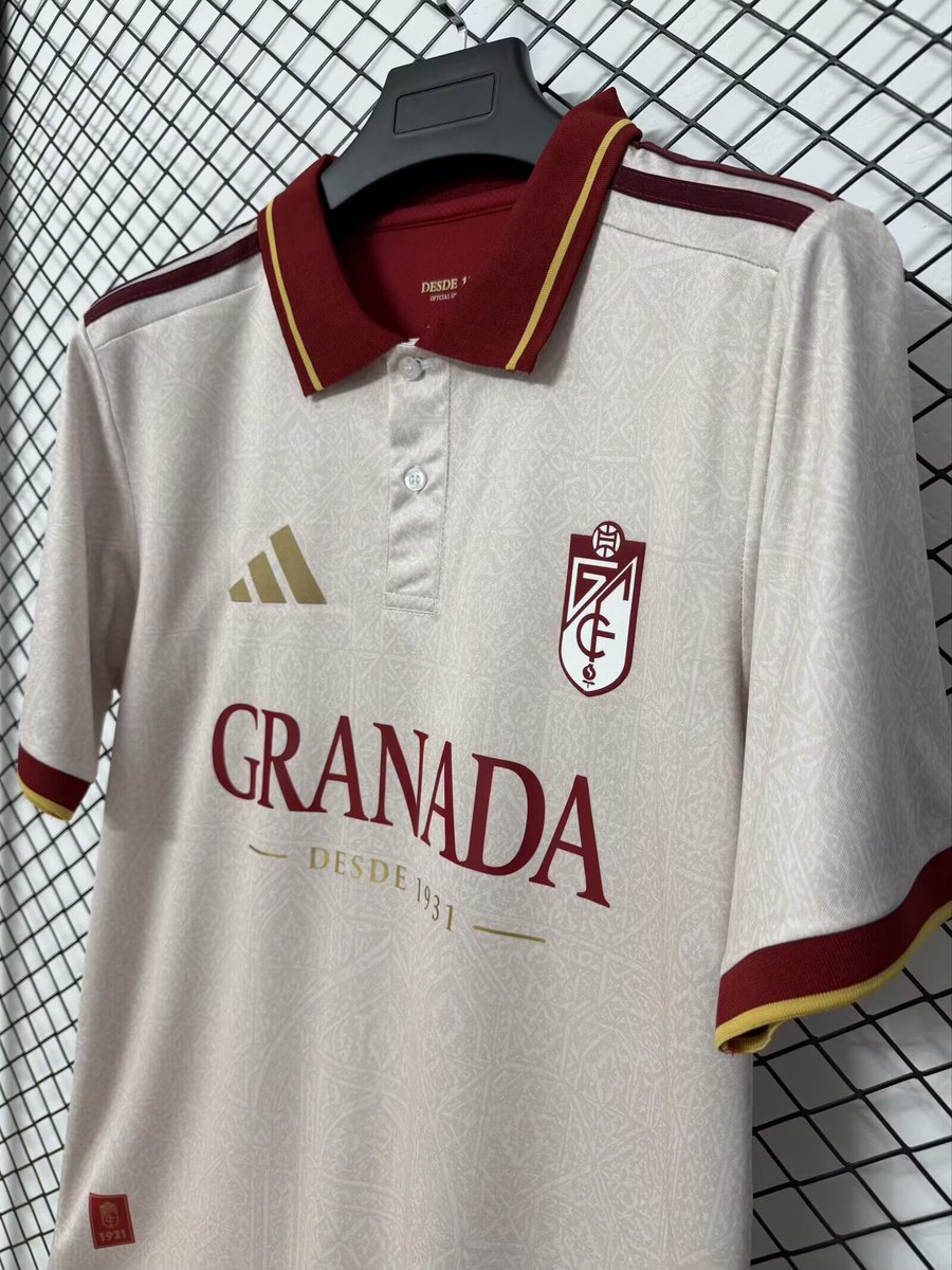 Qing22440343's tweet photo. Granada Streetwear S-4XL https://t.co/3f7RIwne4H