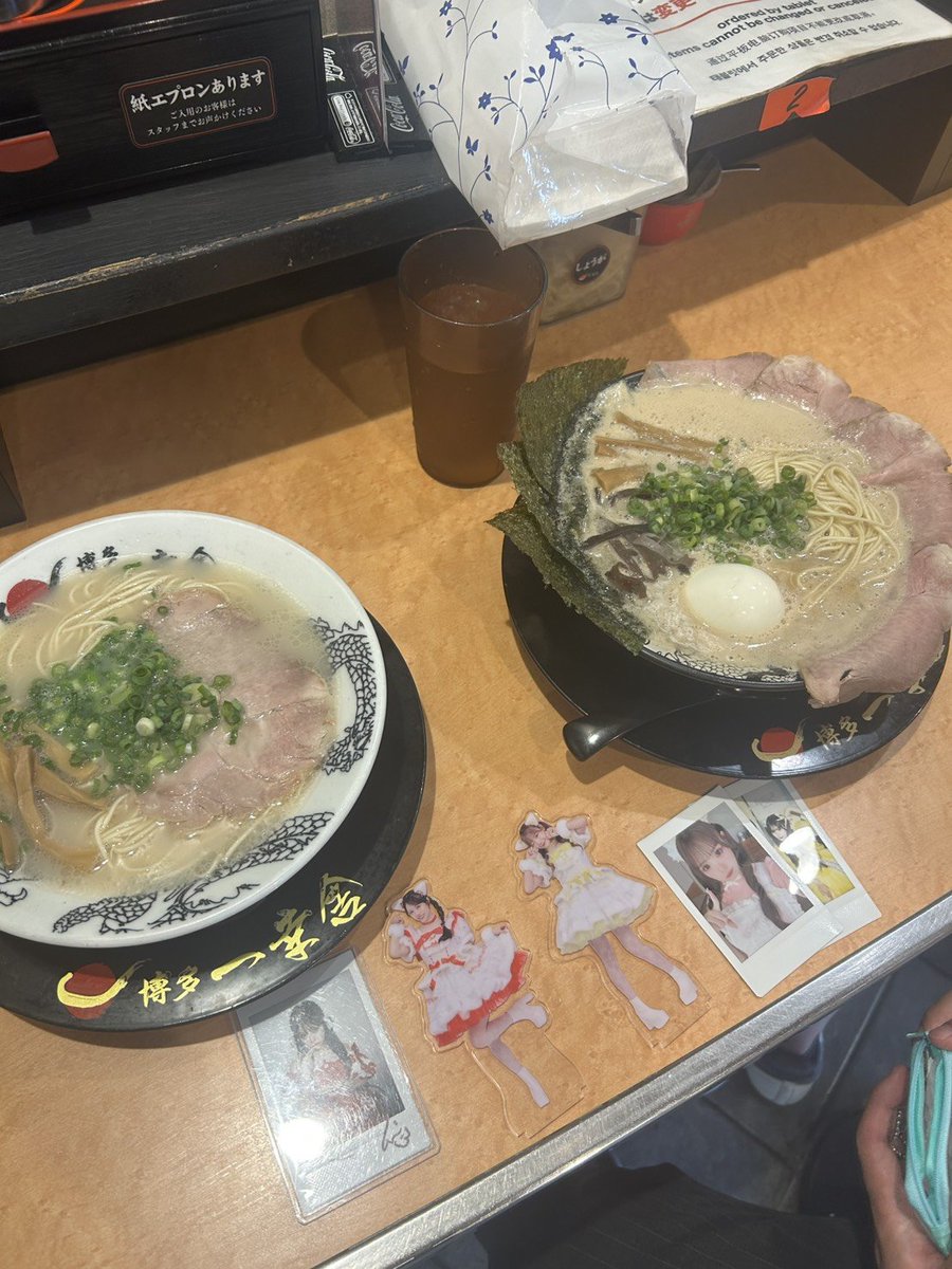 ryu_fruit24's tweet photo. 9/27福岡大特典会

📍博多国際展示場

1週間前に行くの決めたからチェキ1枚、お渡し1枚やったけど、ふーりー可愛すぎスーパーアイドル過ぎて福岡まで来てよかった😆

猫耳に挑戦したけど手の位置高すぎ、、
チェキむずいー

大阪でもお待ちしてます🙌

#きゅーすと
#CUTIESTREET
#古澤理沙
#ふーりー https://t.co/BHNY7WiEPK