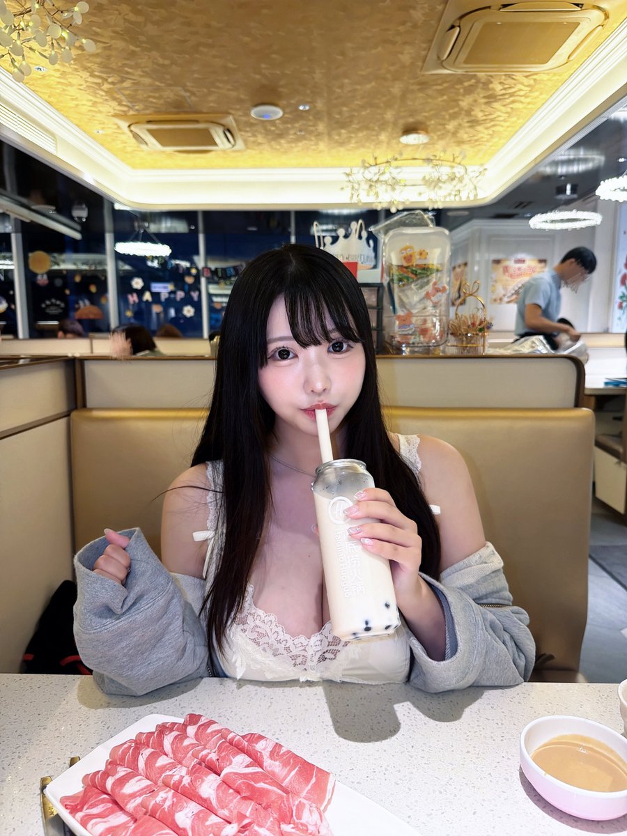 bibitaru15's tweet photo. 私のﾁｭﾊﾟﾁｭﾊﾟしてみる~? https://t.co/qUB2si6y1x