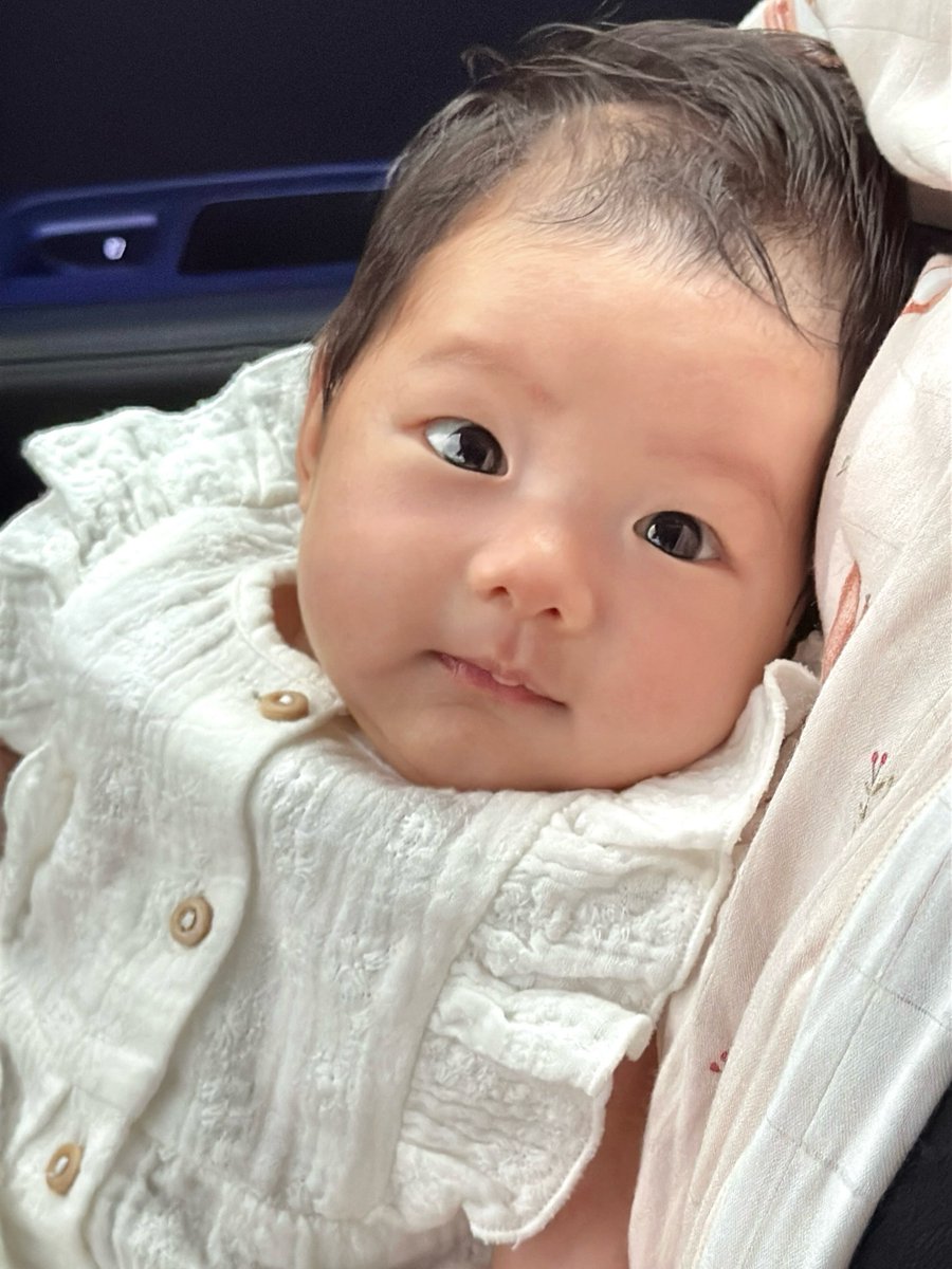 chichisvl__'s tweet photo. 1st cafe hoping with mom and many more to go 🌦🍼👛

-Ruby 1m27d https://t.co/mqB09TPKhF