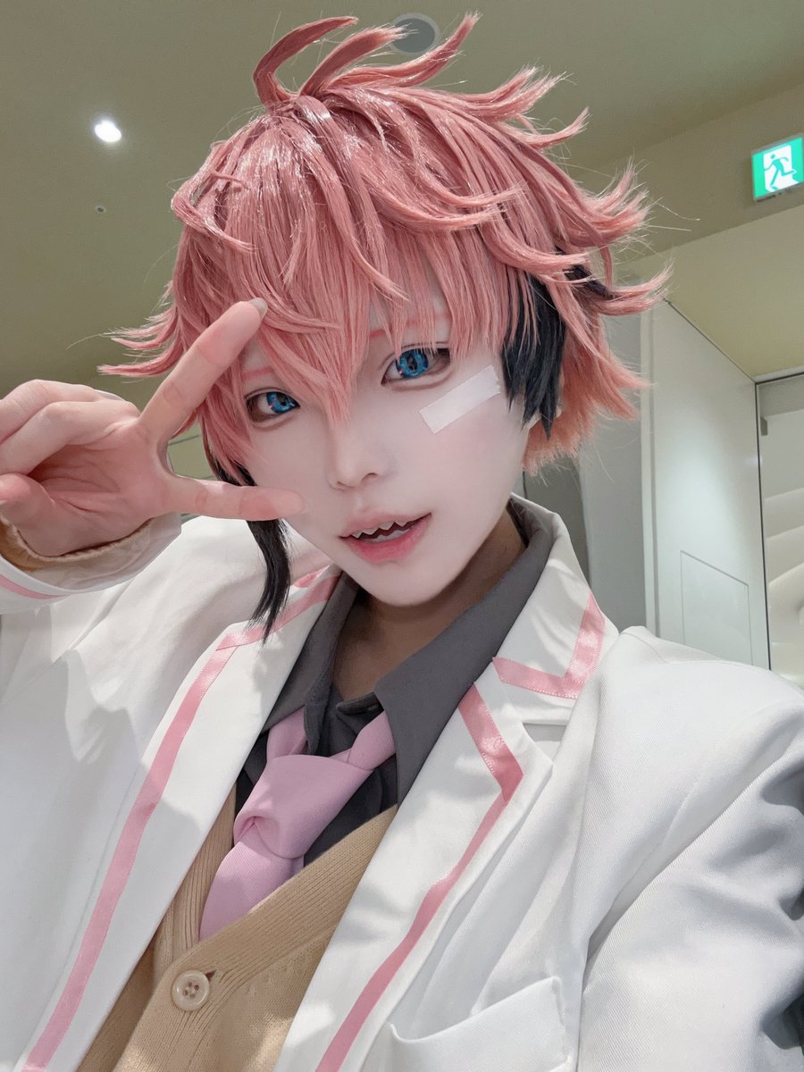 __Cqlwz's tweet photo. りだつしてます ( ◜ω◝و(و 
とてつもなく大好きなうかさんとの‡ｭンbro 🎶
たくさん褒めてくれて嬉しかったまた大阪行きたい🤩
#アコスタみのおキューズモール https://t.co/cY5T3tCwHU