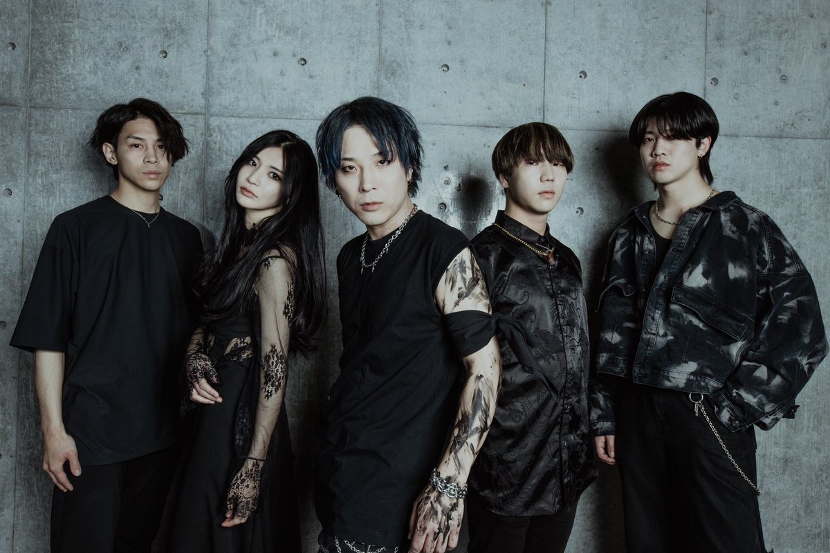 sbp_09's tweet photo. 🔥12月の出演🔥

2026.12/12(土)
新宿ANTIKNOCK 

Haze of the Bullet Blossom pre.
『華之残影祭』
-Preserved fest 2026-
~3rd EP Release Party in TOKYO~

SEVER BLACK PARANOIA 19:35〜

チケットのご予約はコチラ↓
🎫 | https://t.co/QN0oHrFAh5 https://t.co/MarPdZFaaM