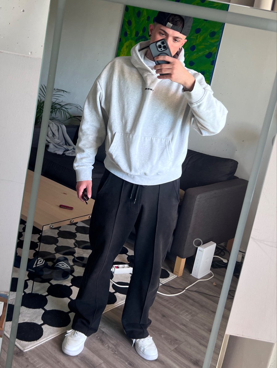 Benno_jamin's tweet photo. Teilen! 😤❤️ https://t.co/fDLOeg0swE