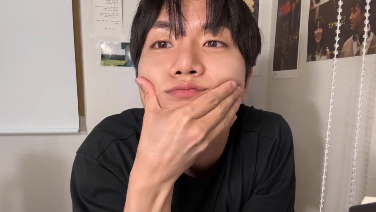 kuuDooMin's tweet photo. 구도형 캡처 타임~ https://t.co/jMU7Yeg27a