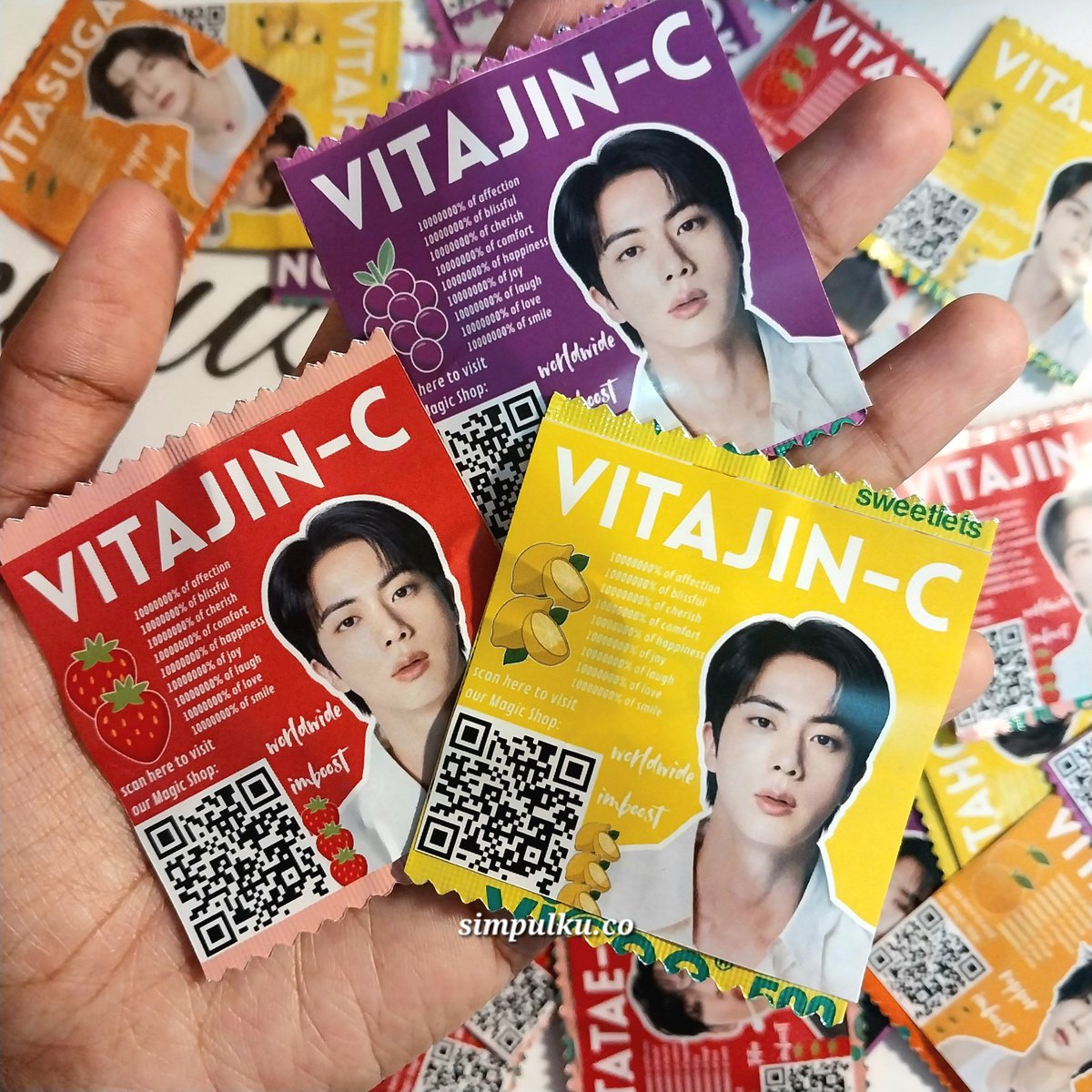uljinmaseyo's tweet photo. hai aku lagi open order  VITABANGTAN, bisa untuk freebies konser nanti
tersedia 4 varian rasa; 🍇🍊🍋🍓
min. 18 pcs
💸 2.300 (random)
💸2.650 (custom)
harga sudah bersih co oren 🍊 harga kirim manual lebih murah
📍jatim, ina
https://t.co/312I4DVTxO
tags wts vitamin custom kpop https://t.co/2hyqRvtjgv